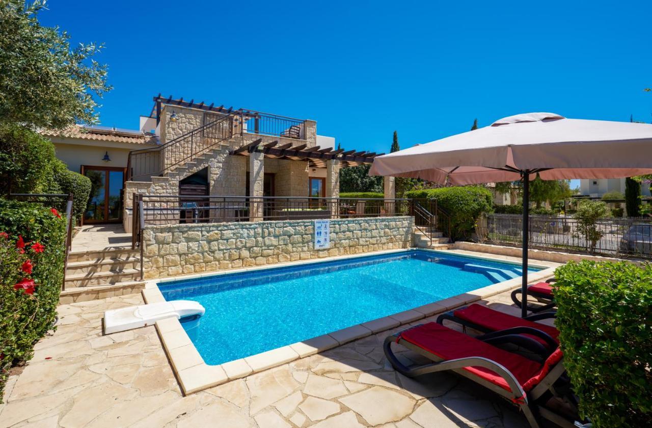 3 Bedroom Villa Madelini With Private Pool, Aphrodite Hills Resort Kuklia Zewnętrze zdjęcie